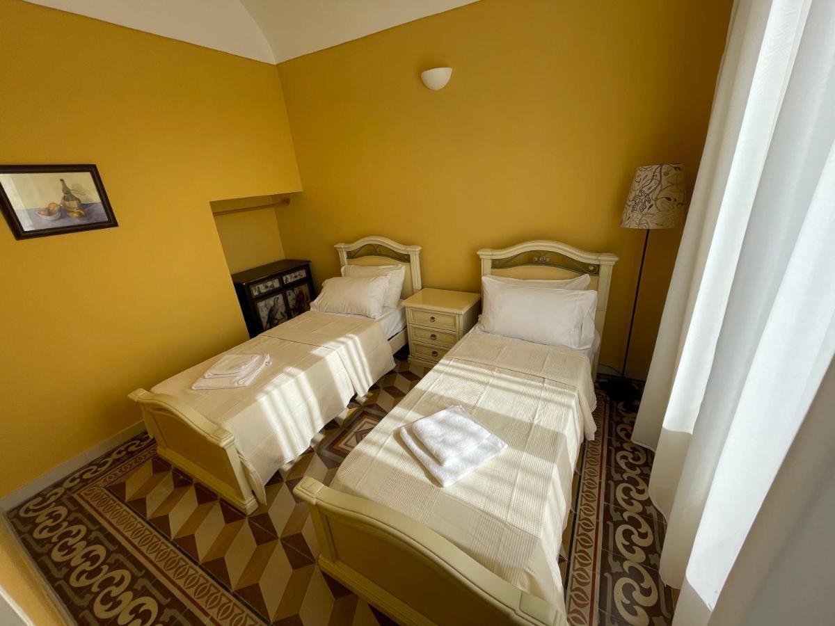 Novecento Country House Vieste Bagian luar foto